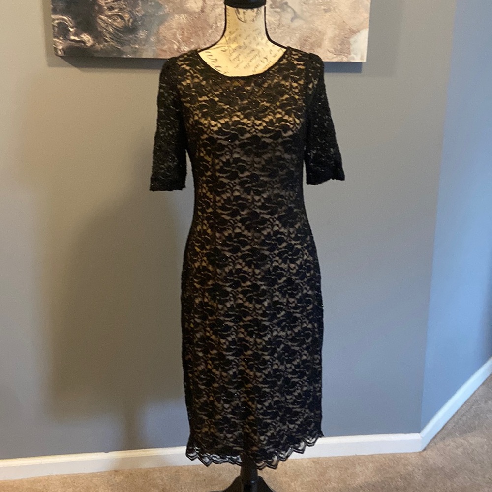 Candalite lace dress